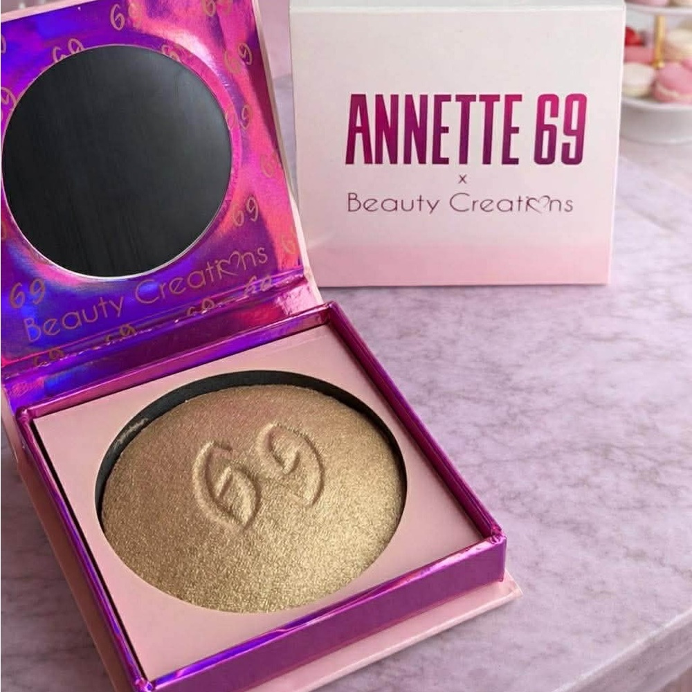 Beauty Creations Annette 69 Radiant Gold Highlighter